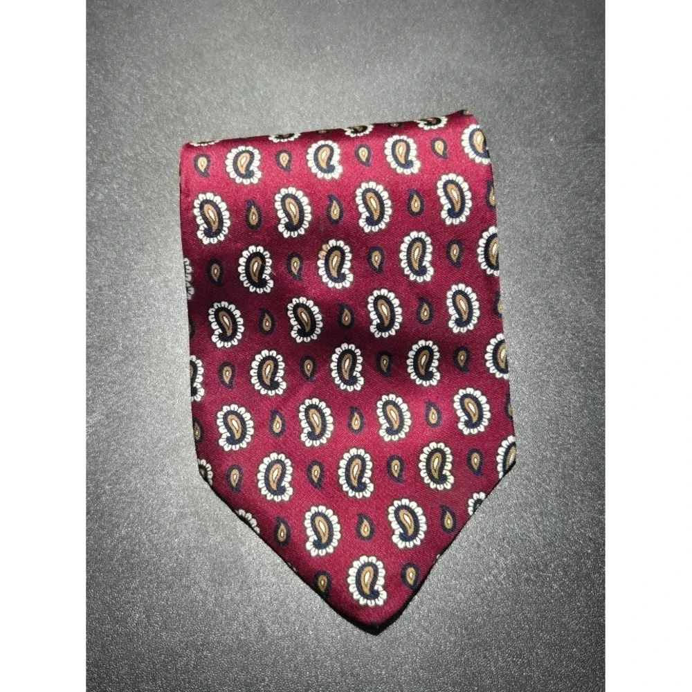 Sheaf&Caber Maroon Paisley Patterned 100% Silk Tie Made in Italy
